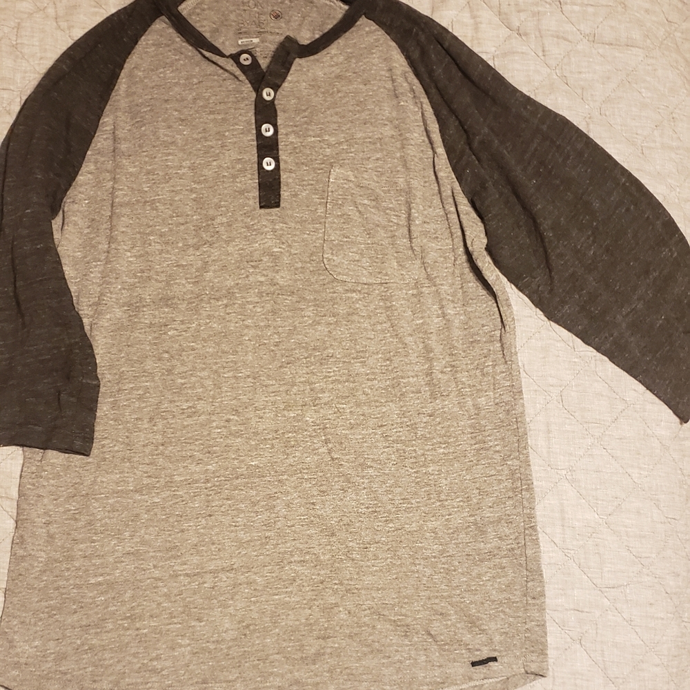 On the byas baseball cut t-shirt